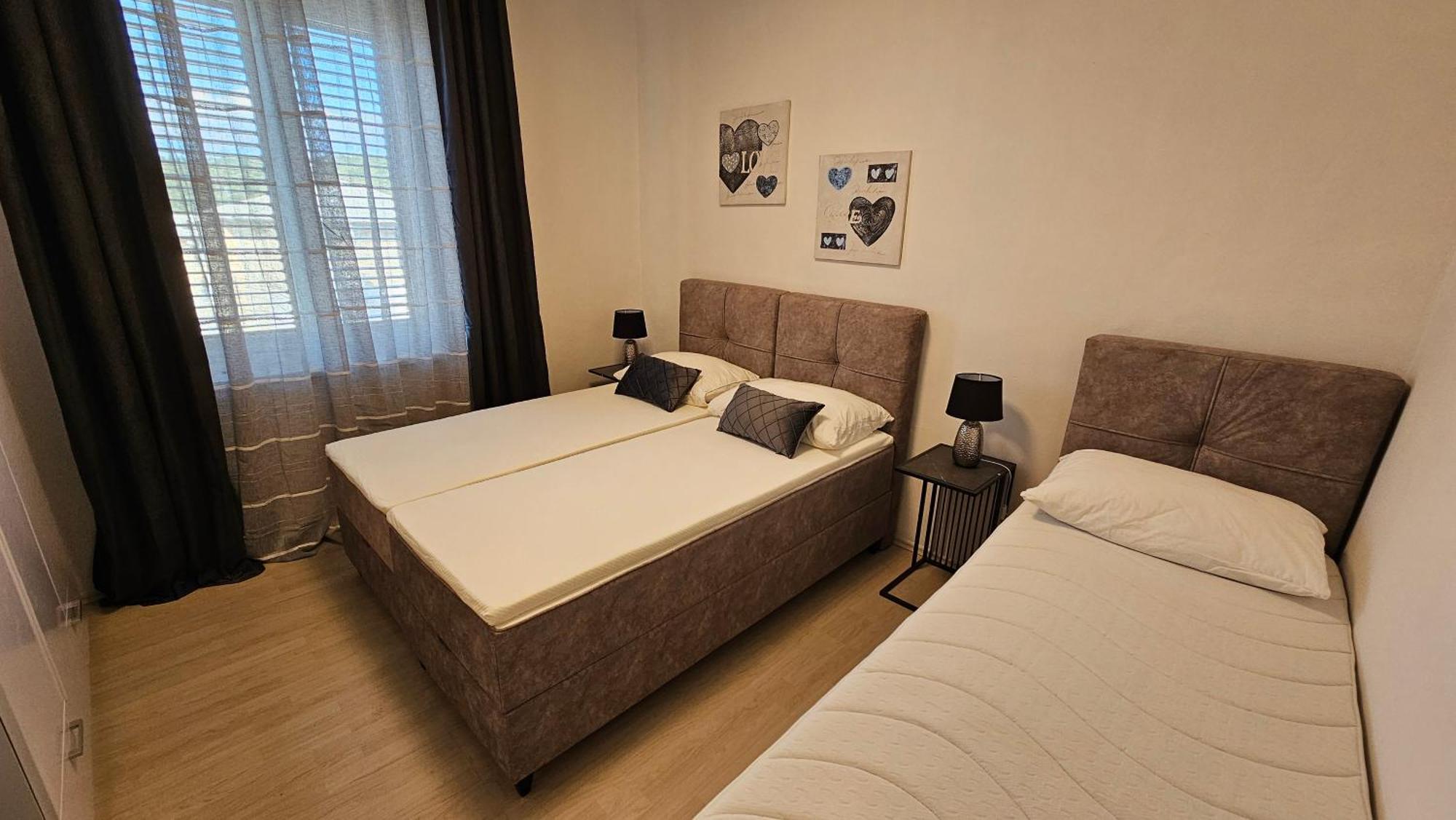 Apartment Milevoj Koromačno Eksteriør billede